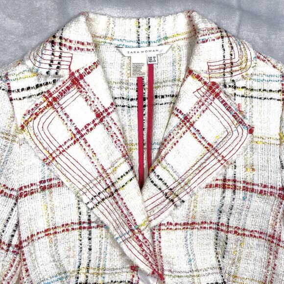 Zara Cream Red Plaid Boucle Cropped Tweed Blazer Jacket Sz 6 Deconstructed Chic - Picture 2 of 14